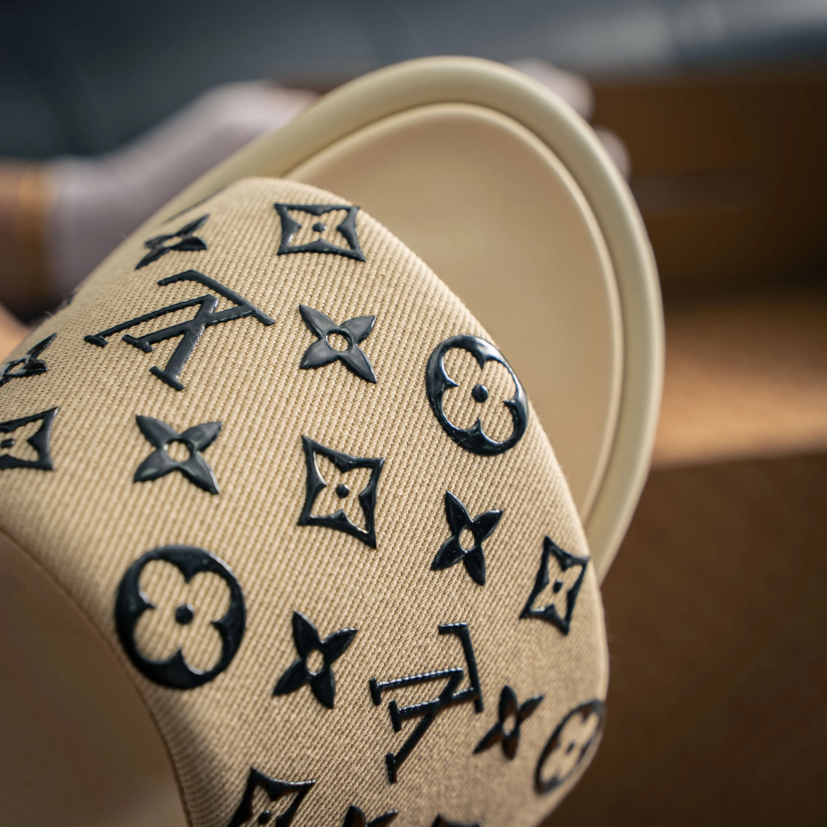 # LOUIS VUITTON ｜ 2026ss /Takashi Murakami x LOUIS VUITTON Sandals 。